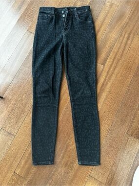 J Brand Black Skinny Jeans with Subtle Leopard Texture